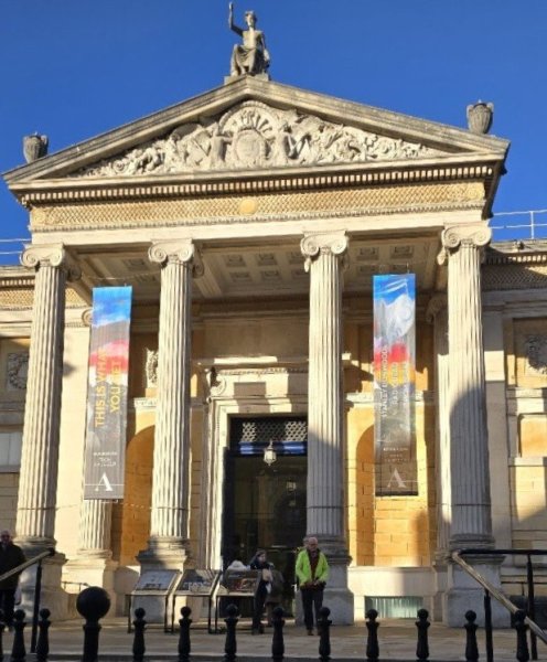 oxford02.jpg